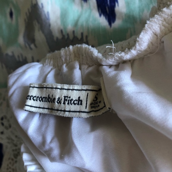 Abercrombie and Fitch Lace Romper - Picture 5 of 6